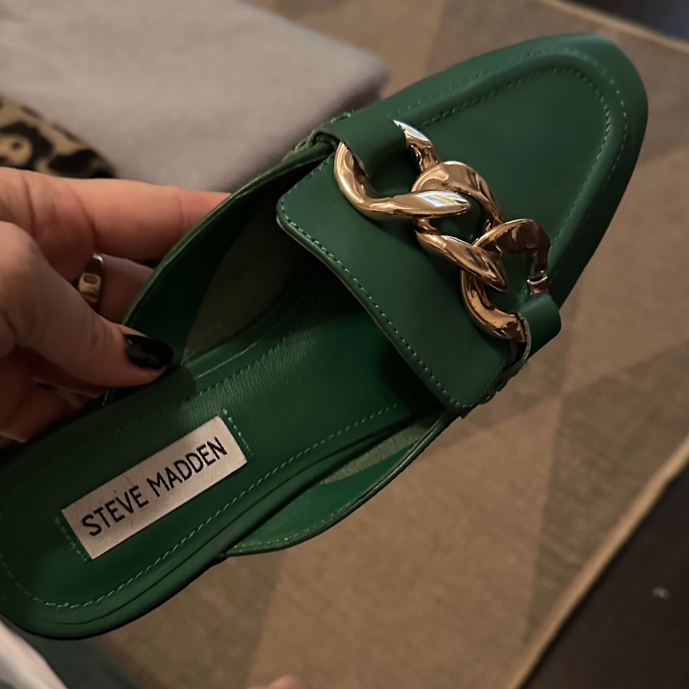 Steve Madden Emerald Green Loafers with Gold Accent